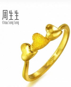 周生生女款黄金戒指首饰