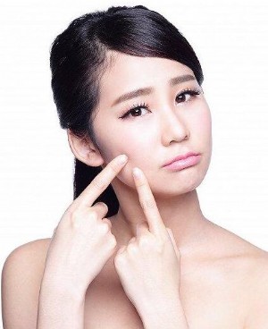 吃糖和长痘痘有关系吗？如何拯救痘痘肌？