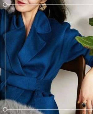 40岁女人穿什么颜色衣服好看？这几种颜色光看着就很美了！