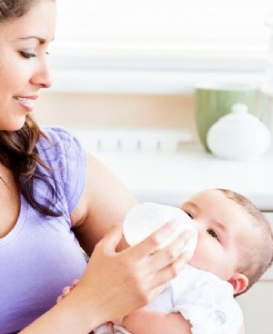 妈妈们必看的新生婴儿护理知识大集合