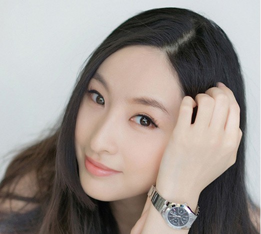 冬季唇部护理还你滋润亮泽双唇