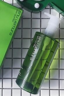 使用绿茶成分的护肤品 养出天然美肌！