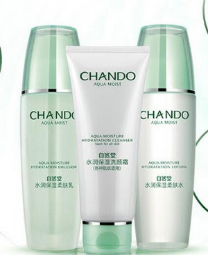 秋季用什么护肤品好 推荐适合秋天用的护肤品