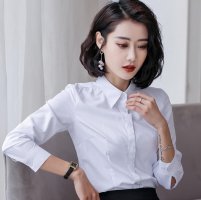 结婚前情绪不稳定怎么办 结婚照必须穿白衬衫吗