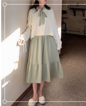 什么款式的连衣裙显得甜美可爱？第一款最适合萝莉妹子