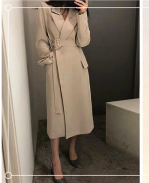 40岁女人穿什么外套好看？穿这五款外套最大方又显年轻！