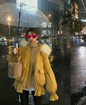 适合小个子女生穿的短款面包服 时髦显高有气质！