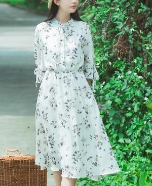 碎花裙适合什么年龄穿？20——50岁都适合！