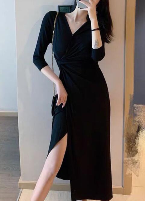 春天怎么搭配衣服显瘦？想变瘦变美这样穿就对了