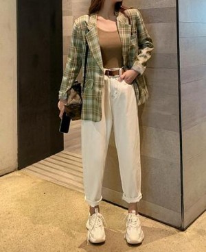 小个子女生秋季这样穿好看又显高 这些搭配示范一定要学