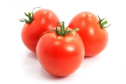 哪些食物能够帮助防晒？夏季吃这些食物给肌肤加分