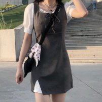 连衣裙怎么搭配 连衣裙太宽自己怎么处理