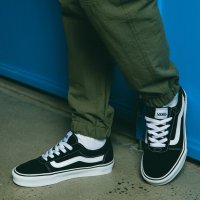 皮鞋后跟磨脚的小妙招 vans磨脚后跟怎么办