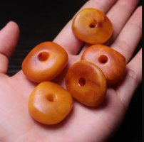老蜜蜡有什么作用 老蜜蜡的鉴别方法