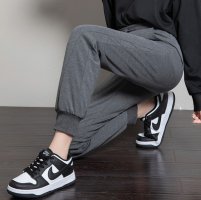 雅鹿羽绒服是不是品牌 制作工艺 雅鹿是贴牌吗