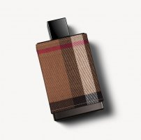 Burberry的品牌定位 burrybery是什么牌子