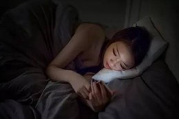 熬夜后如何恢复？五个方法弥补熬夜的伤害表现