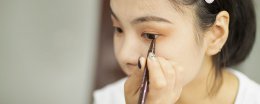 下眼睑眼影容易晕妆怎么办 内眼线晕妆怎么办最有效方法