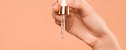 精华液和眼霜的正确使用顺序 水乳霜眼霜精华液的正确使用顺序