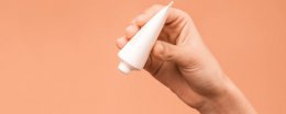 洁面乳是洗脸的吗？ 洁面乳是不是洗脸的