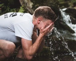 白醋洗脸怎么洗 白醋洗脸可以祛斑吗