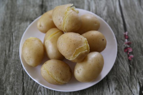 蒸土豆的吃法蒸土豆的方法窍门