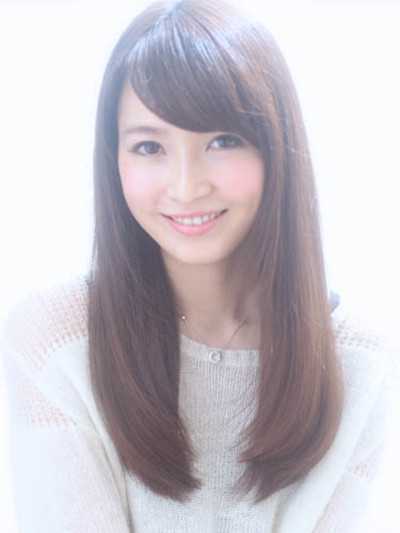 唯美日系长直发发型图片尽显女神气质