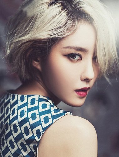 韩国卷发短发图片 韩国女星短卷发