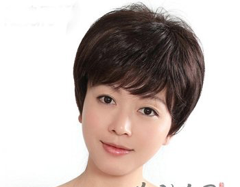 大红色适合的气质的盘发 气质端庄的新娘子盘发
