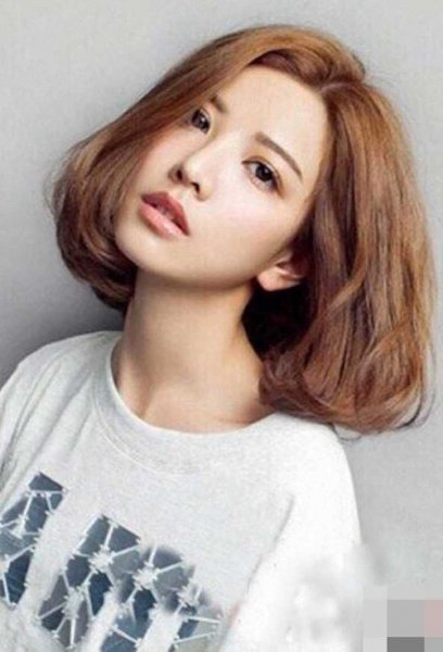 韩版女学生剪短发造型图鉴 惹人喜欢学生短头发添彩 发型设计