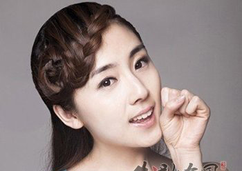 韩式淑女好看的半扎发发型 韩式文静淑女的半扎