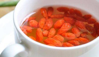 夏季湿气重喝什么茶 具备神奇去湿效果的4种茶