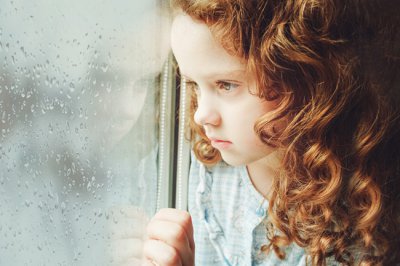 小孩子晕车怎么办 小孩吃什么不晕车