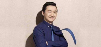 安徽主持人王小川翻车 直播代货称小百姓不能评论酒