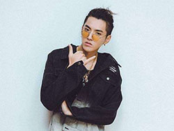 吴亦凡排卵什么意思 网络用语坐地排卵是什么梗