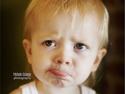 孩子人生有3次背叛期 父母应该这样教育