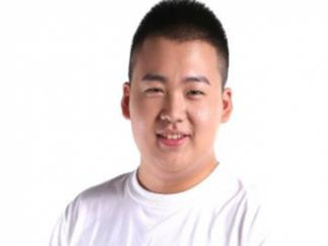 郭麒麟减肥前后照片 早年是200斤胖子他怎么瘦下来的