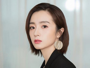 胡冰卿整容过吗 唐人力捧她却依旧火不起来原因揭秘