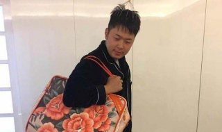 2万的编织袋？4100块人民币？难道真是贫穷限制了我的审美？