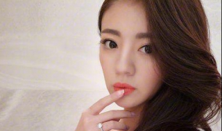 戴戒指还有这么多讲究？安以轩可是个爱珠宝的小公举！