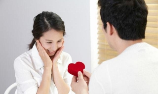 老板也是看在眼里，女方不愿嫁，老板：你娶我女儿