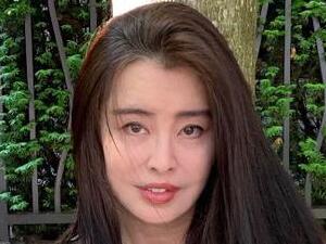 王祖贤发量惊人 秃头少男少女在线卑微求生发秘决