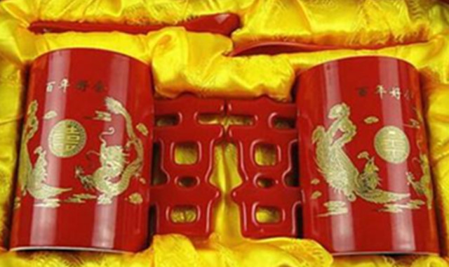 姐姐结婚送什么礼物好 快瞧瞧这些攻略