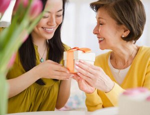 如何不动声色气婆婆 要抨击就要比谁城府深