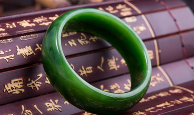 如何鉴别玉的真假 简单的小妙招教大家