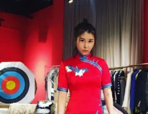 女子自曝月开销12万被炮轰
