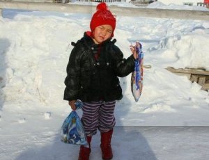 4岁幼童雪地徒步救祖母 零下34度独行6小时