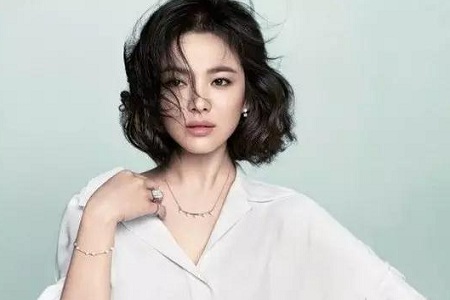25岁后女孩的穿衣法则 时尚服饰单品必备装