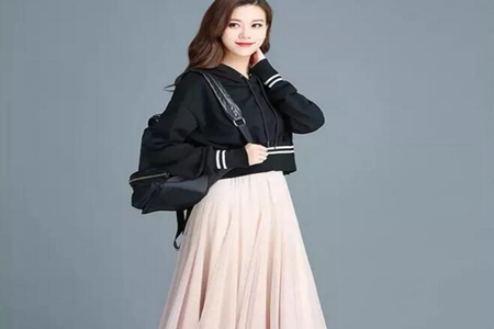女性服饰穿搭更能仙女范 3招就能让你变美