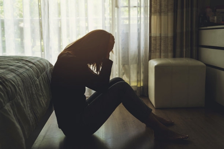女性老怀疑自己得了疾病 可能患疾病焦虑障碍